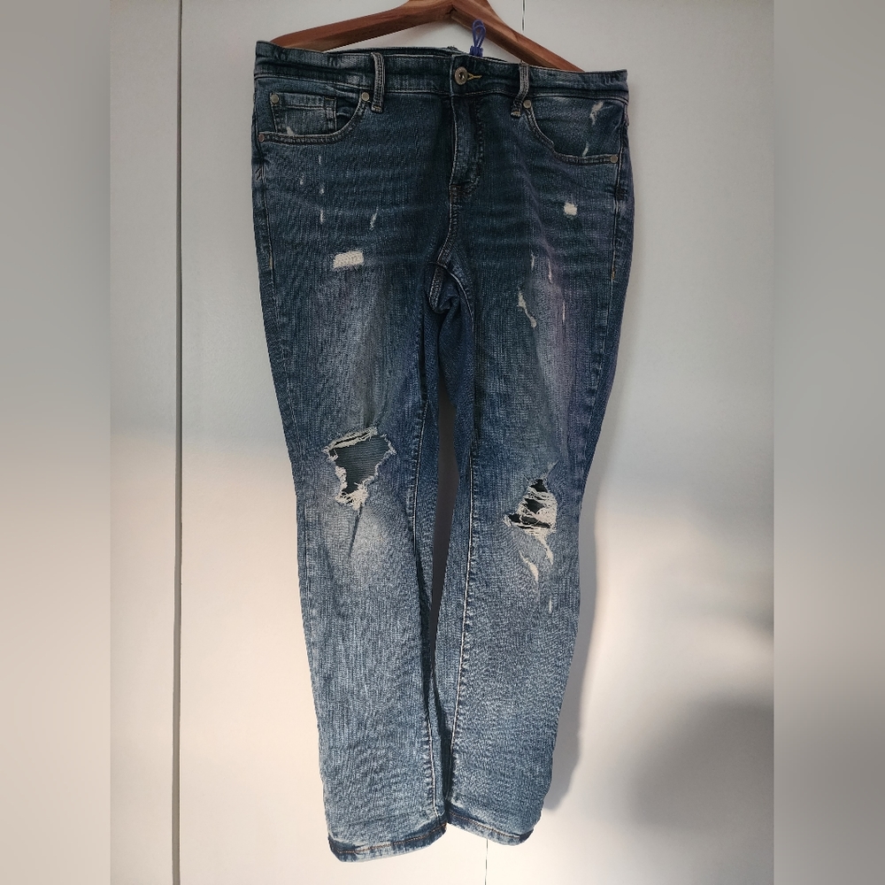 Torrid Boyfriend Fit Distressed Jean Size 12R